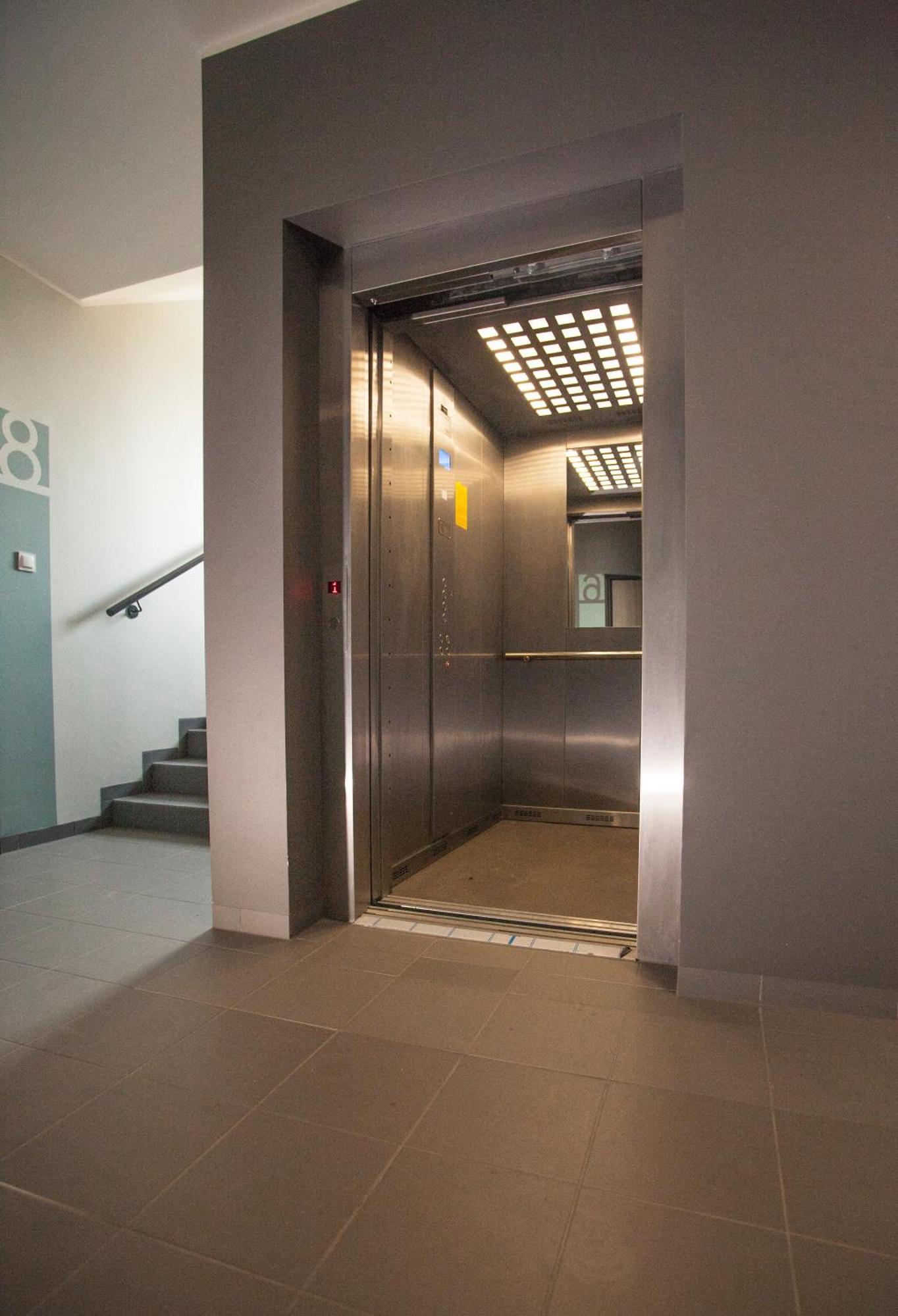 Apartament W Cieplicach Comfort Jelenia Gora Dış mekan fotoğraf